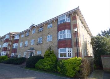 Flat To Rent in Leigh-on-Sea