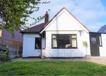 Detached bungalow For Sale in Holywell
