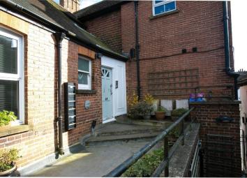 Flat For Sale in East Grinstead