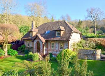 Detached house For Sale in Leatherhead