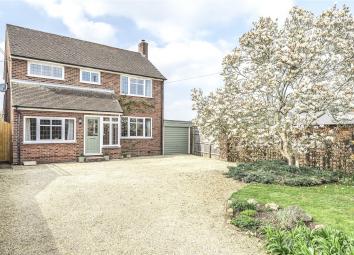 Detached house For Sale in Oxford