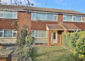 Terraced house For Sale in Woking