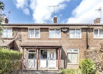 Terraced house For Sale in Bracknell