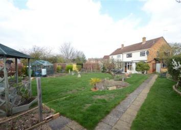 Semi-detached house For Sale in Maidenhead