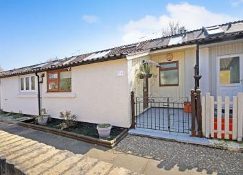 Terraced house For Sale in Basildon