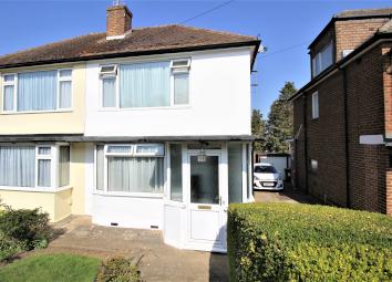 Semi-detached house For Sale in Potters Bar