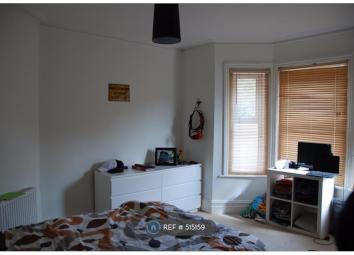 Maisonette To Rent in Guildford