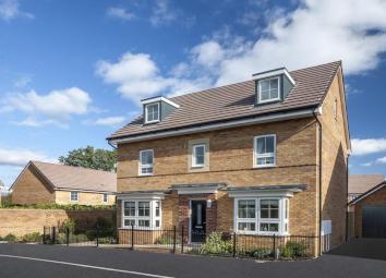 Detached house For Sale in Hook