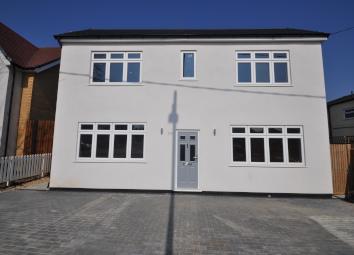 Detached house For Sale in Benfleet