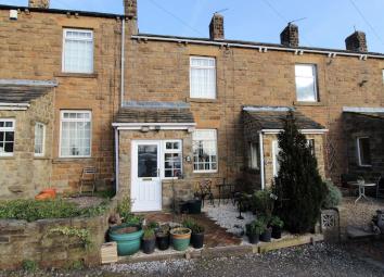 Cottage To Rent in Wakefield