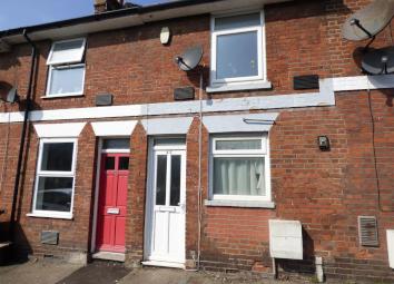 Terraced house To Rent in Ashford