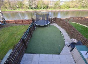 Town house For Sale in Knottingley