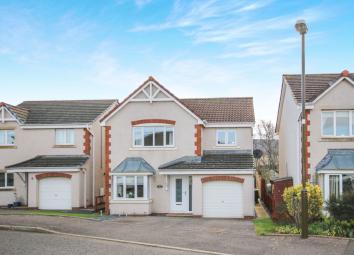 Detached house For Sale in Dunbar
