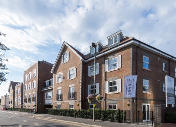 Flat For Sale in Walton-on-Thames