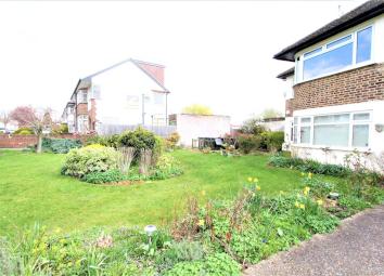 Flat For Sale in Harrow