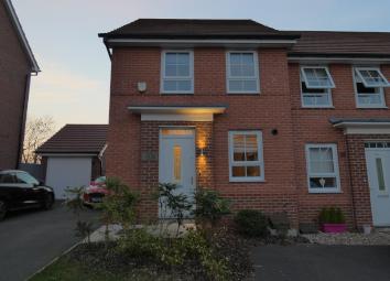 Terraced house For Sale in Mansfield