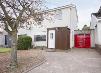 Semi-detached house For Sale in Larbert