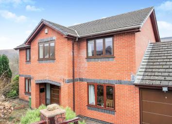 Detached house For Sale in Aberdare
