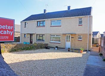 Semi-detached house For Sale in Hengoed