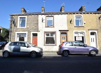 Terraced house For Sale in Burnley