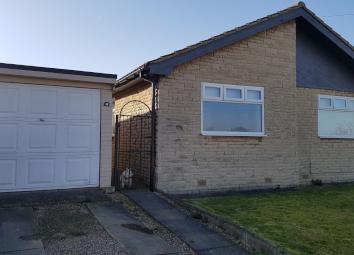 Detached bungalow For Sale in Chesterfield