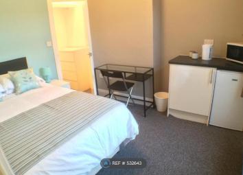 Property To Rent in Normanton