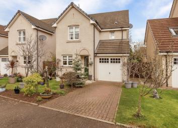 Detached house For Sale in Dunbar