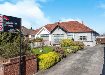 Bungalow For Sale in Ormskirk