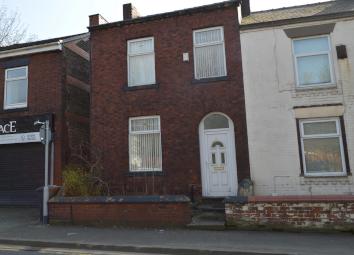 End terrace house For Sale in Oldham