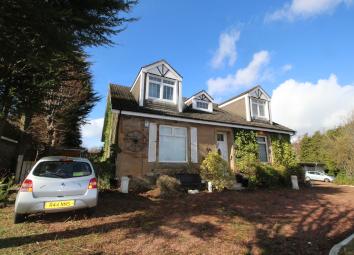 Detached house For Sale in Larkhall