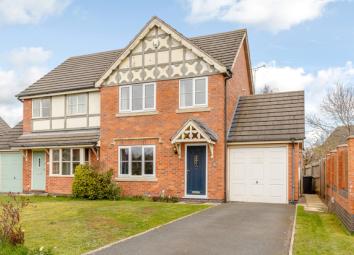 Semi-detached house For Sale in Nantwich