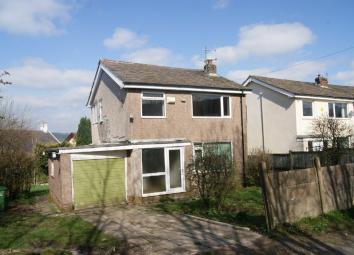Detached house For Sale in Colne