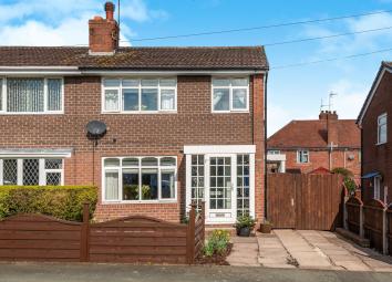 Semi-detached house For Sale in Uttoxeter