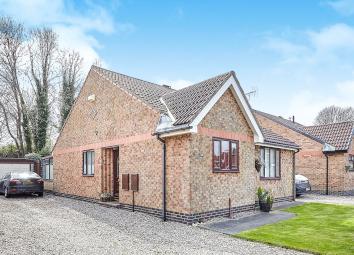 Detached bungalow For Sale in Hull
