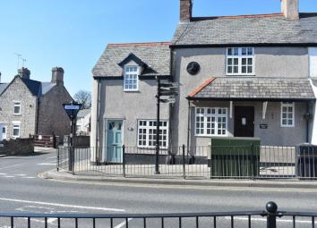 Terraced house For Sale in Rhyl