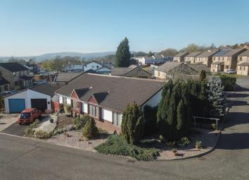Semi-detached bungalow For Sale in Burnley