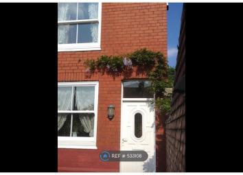 End terrace house To Rent in Widnes