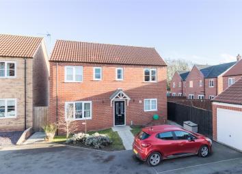 Detached house To Rent in Malton