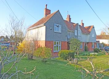 Semi-detached house For Sale in Wincanton