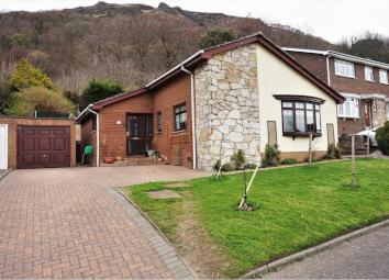 Bungalow For Sale in Burntisland