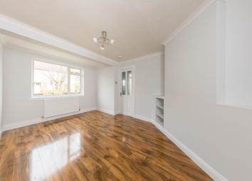 Terraced house For Sale in Perth