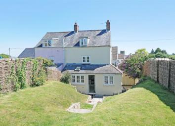 Semi-detached house For Sale in Sherborne