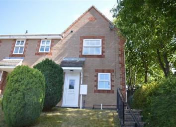 End terrace house For Sale in Matlock