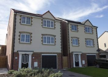 Detached house For Sale in South Molton