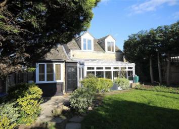 Cottage For Sale in Swindon
