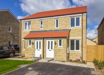 Semi-detached house For Sale in Frome