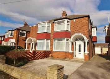 Semi-detached house For Sale in Hessle