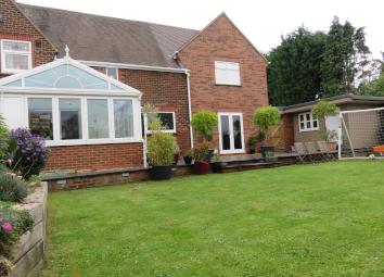 Semi-detached house For Sale in North Ferriby