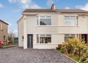 Semi-detached house For Sale in Johnstone