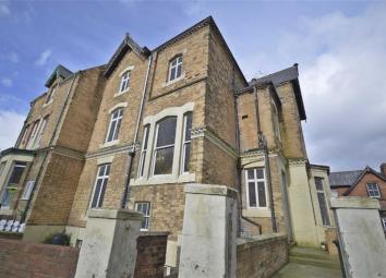 Flat For Sale in Scarborough